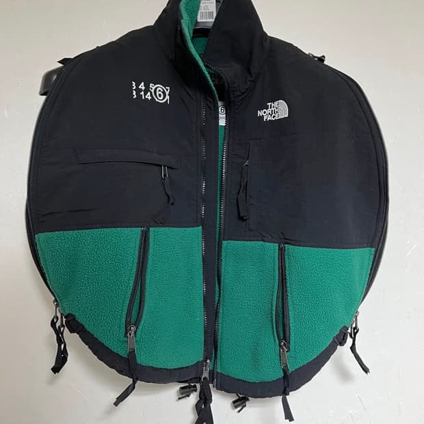 마르지엘라 MM6 노스페이스 서클 후리스