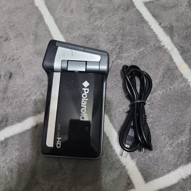 폴라로이드 캠코더 DVG-720