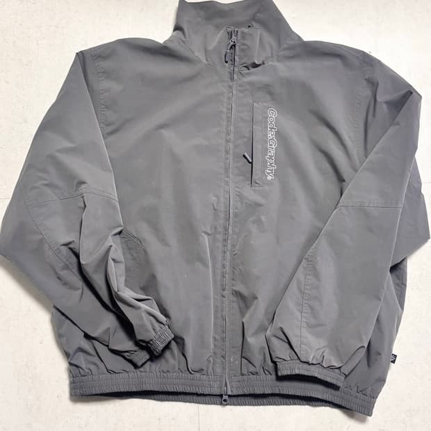 코드그라피 바람막이