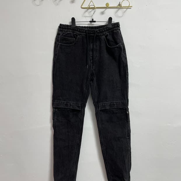 juun.j 흑청 조거 팬츠