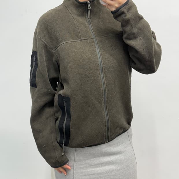 [M] 아크테릭스 폴라텍 코버트 집업