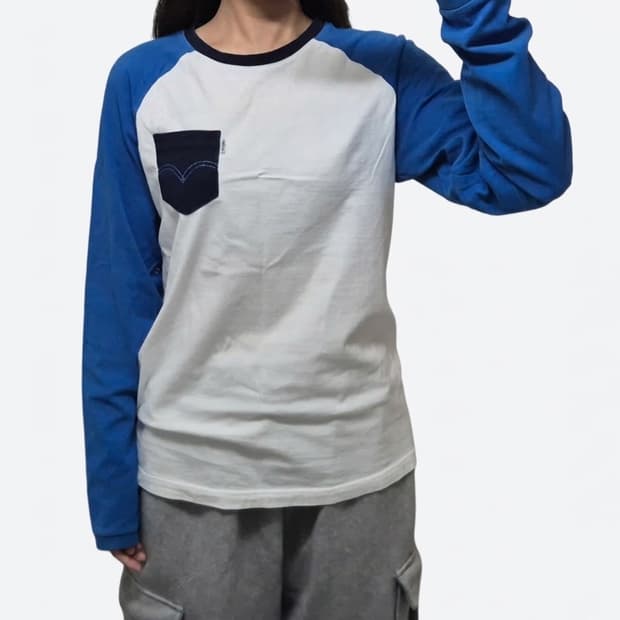 리바이스 포켓 나그랑 긴팔 티셔츠