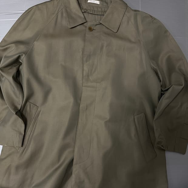 니나리치 발마칸코트 맥코트