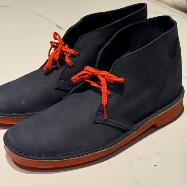 클락스 데저트 네이비 US 9 (270) 새상품 유니크컬러