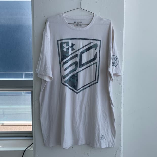 (2XL) 언더아머 반팔 티셔츠
