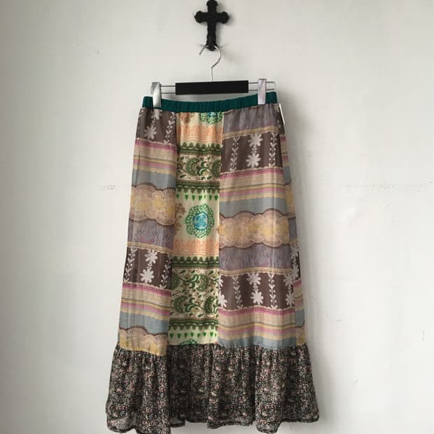 Patch work pattern long skirt