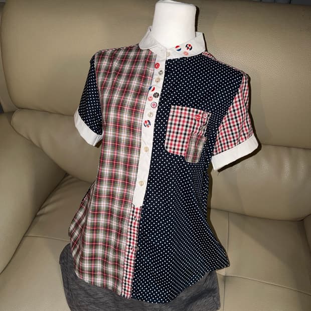 kawaii button pattern mix shirt
