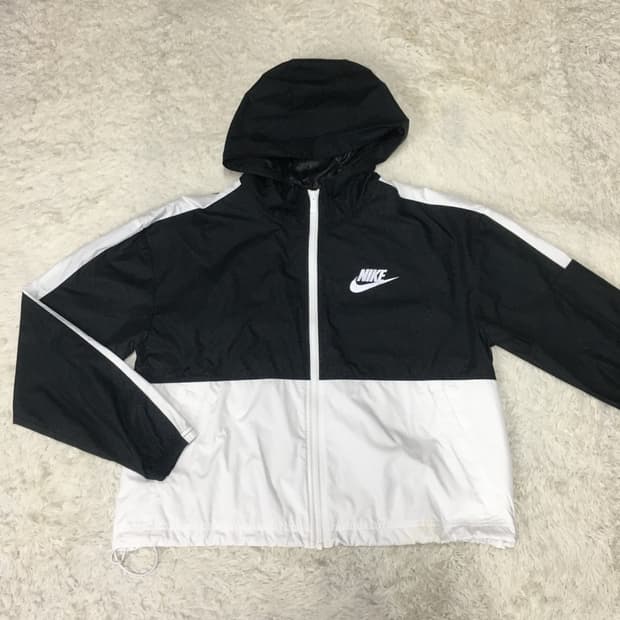 나이키 여성 바람막이자켓 CC29