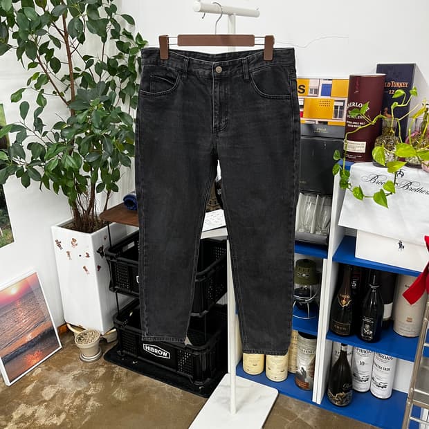 솔리드옴므 흑청 데님팬츠 48