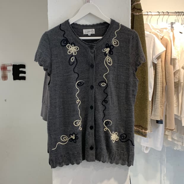 Flower pattern half knit