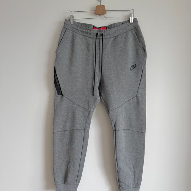 나이키(NIKE) 테크팩 조거 트레이닝 팬츠