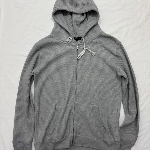 double focus knit hood zipup