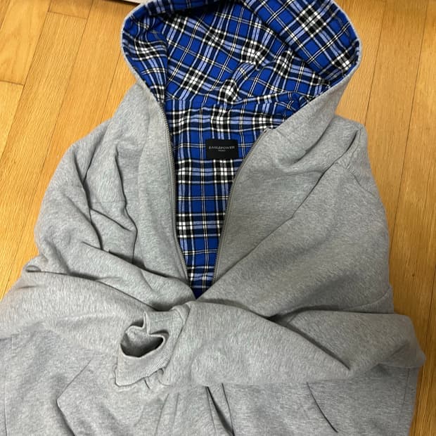 리버시블 후드집업