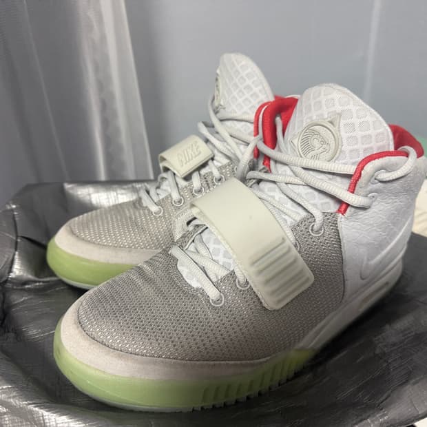 나이키 에어이지2 퓨어 플래티넘