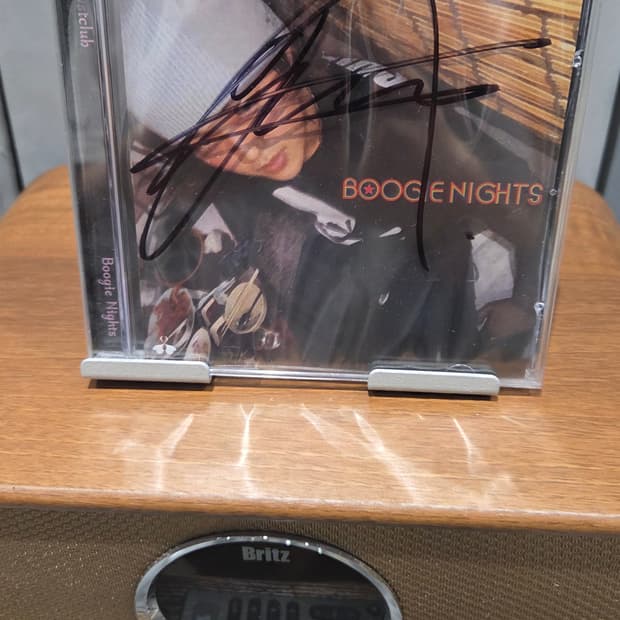 고스트클럽 4집 boogie nights 미개봉 사인반 팝니다