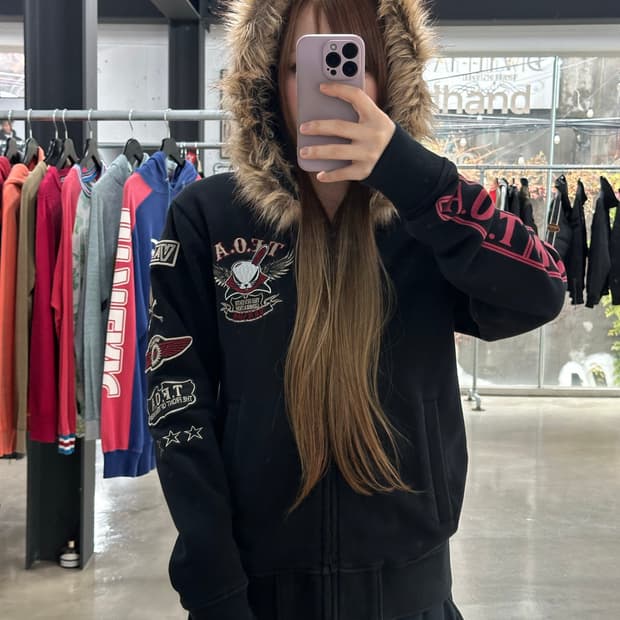 벤슨 x T.F.O.A 윙버니 넥워머 울프죠 코튼 후드자켓