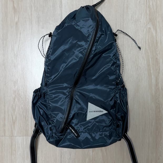 and wander 실 데이 팩 블루