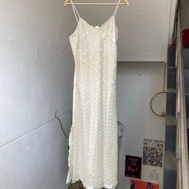 레이스 크림 롱 끈 슬립 원피스