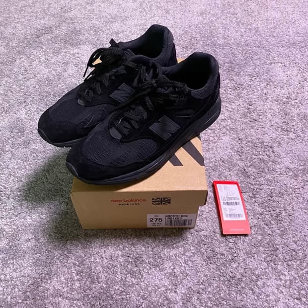 뉴발란스 991v2 블랙