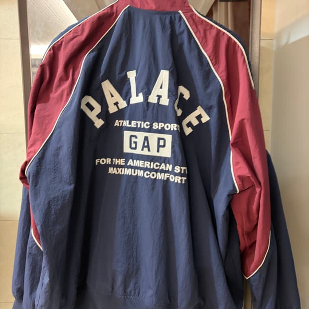 팔라스 x 갭 나일론 트랙 자켓