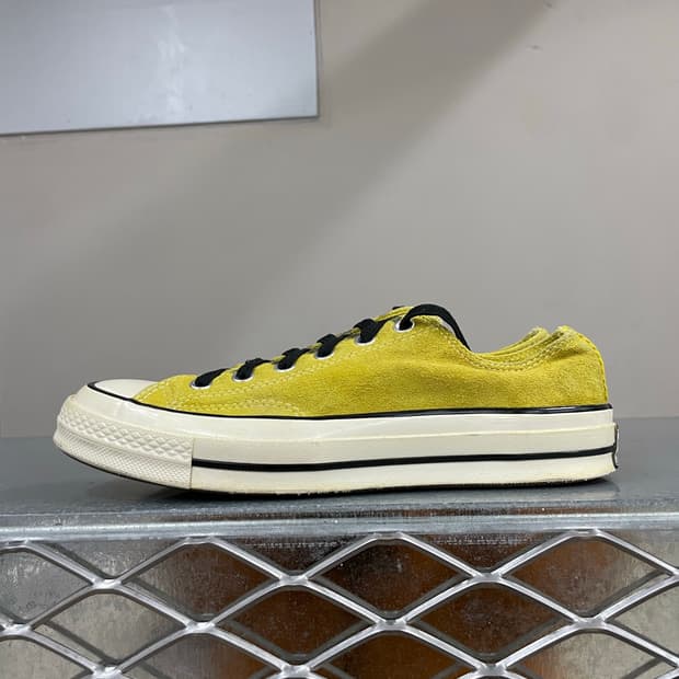 컨버스 척 70 스웨이드 볼드시트론 260