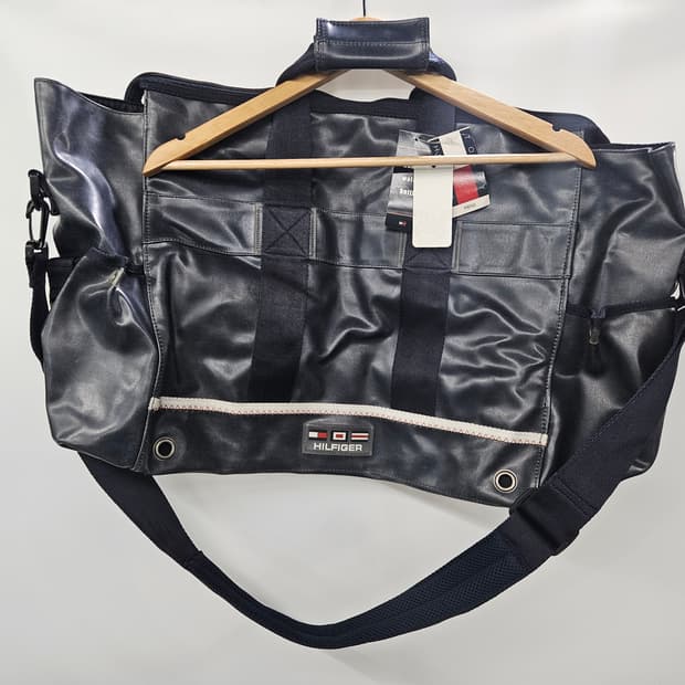 타미힐피거 더플백 + 사은품 물통