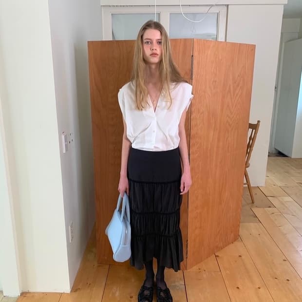 [새상품] 스무드무드black neely tiered skirt 롱스커트