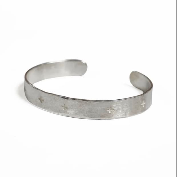 cross carved silver bracelet [m]