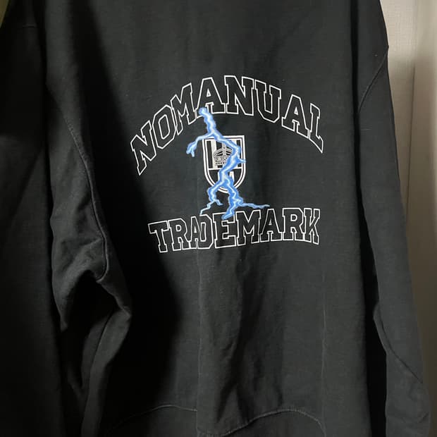 노매뉴얼 맨투맨 XL