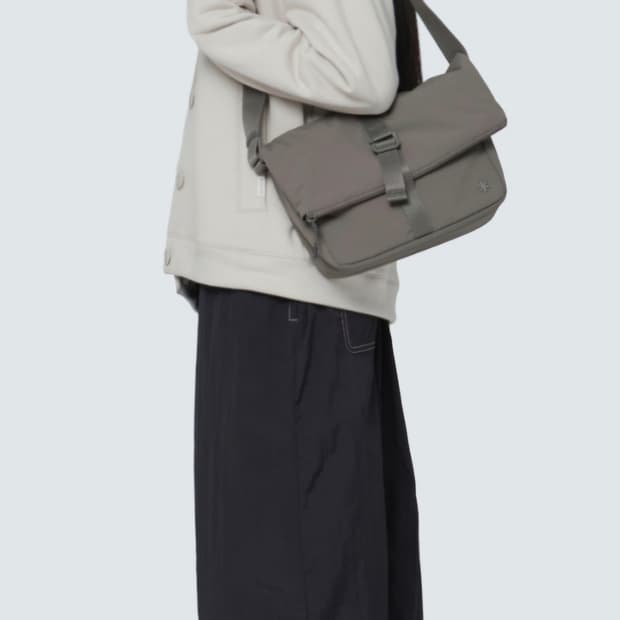 스노우피크 플랩 메신저백