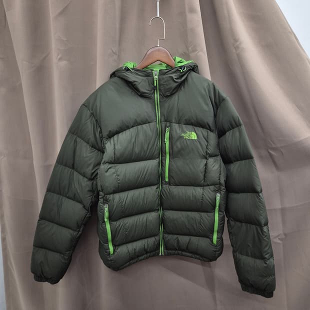 노스페이스 후디 700 구스 패딩 M
