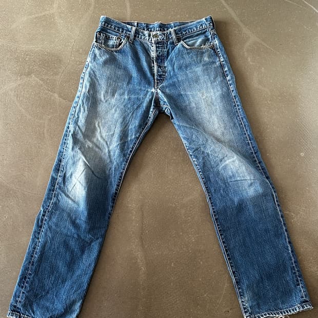 Levis 리바이스 501 Vintage Wash Denim
