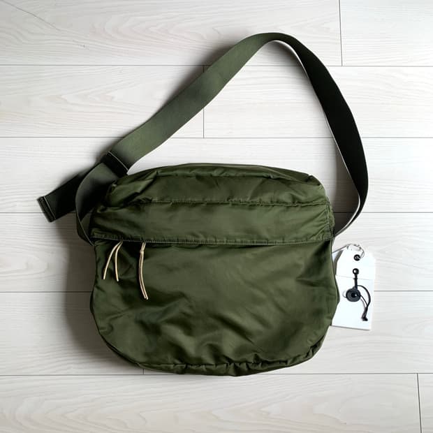 21aw CHARLIE SHOULDER BAG