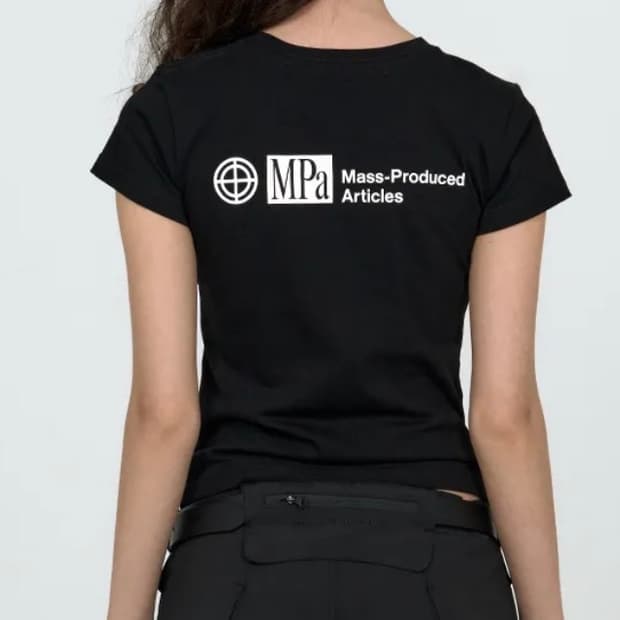 플라스틱 프로덕트 MPa T-SHIRT WOMEN M