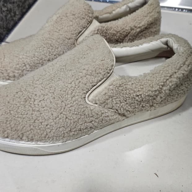 몽클레어 moncler 여성 양털 로퍼 240mm