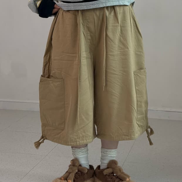 Ootj 베이지 버뮤다 팬츠