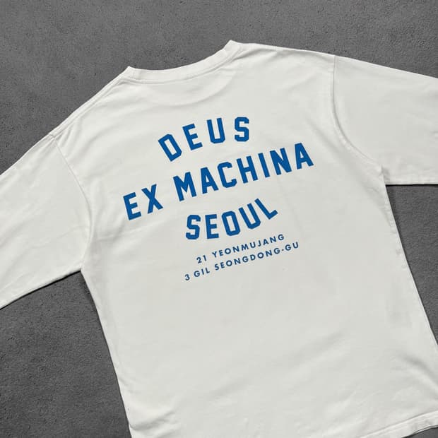 데우스 서울 화이트 롱 슬리브 
