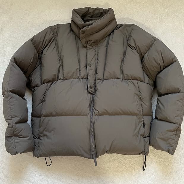 비헤비어 패딩 머드카키