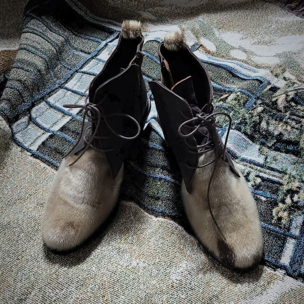 이세이 미야케 털부츠