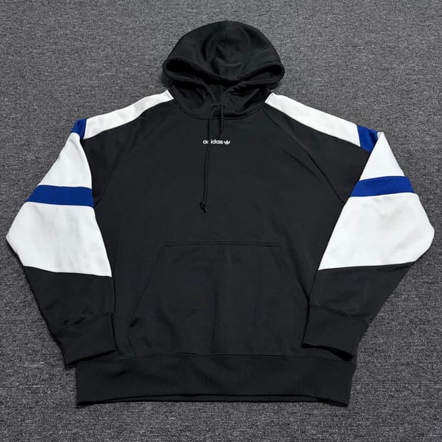 아디다스 올드스쿨 이큅먼트 후드티