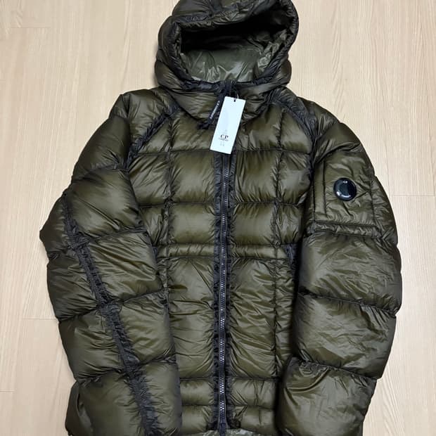 CP컴퍼니 25FW 디디쉘 아이비그린 XL사이즈 새상품 팝니다