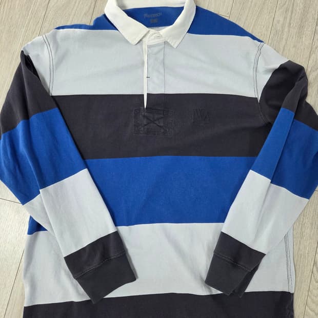 유니클로 jw앤더슨 럭비티 L