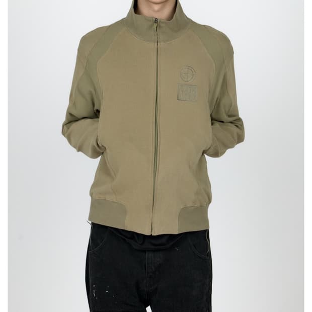 플라스틱프로덕트 콘트레스트 집업자켓