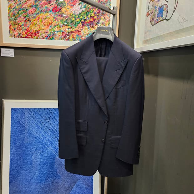 톰포드 네이비 울 실크 윈저 수트 셋업