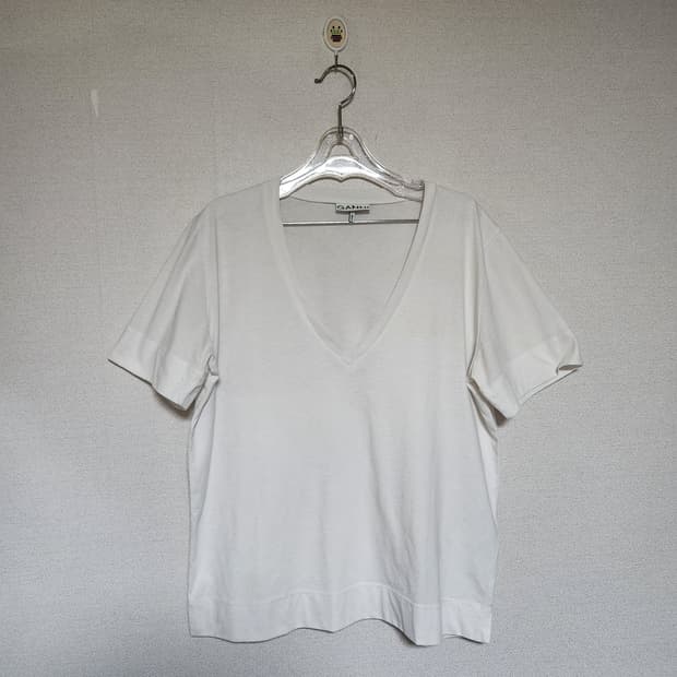 가니 브이넥 티셔츠 M