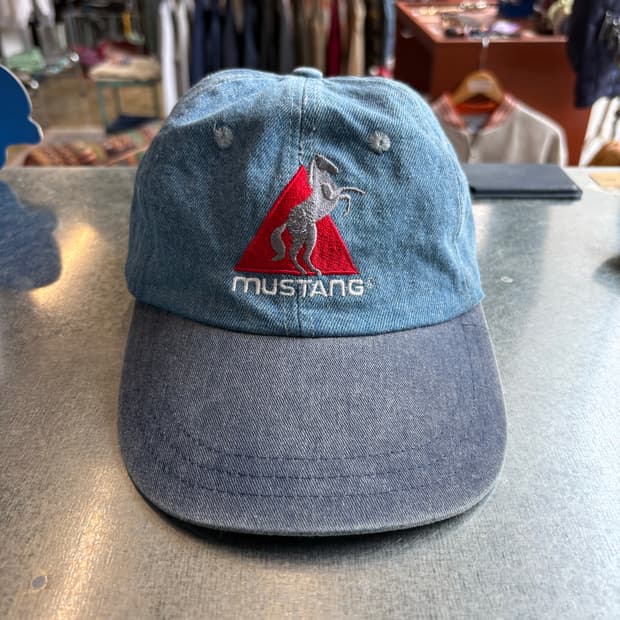 머스탱 자수 데님 빈티지 캡