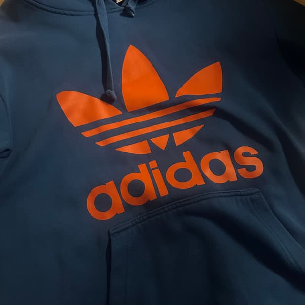 아이다스 후드티