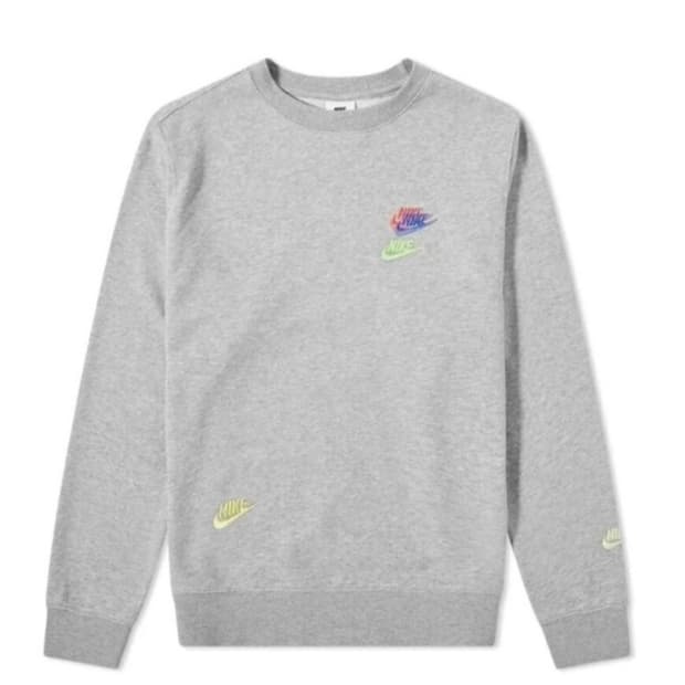 나이키 멀티 스우시 맨투맨