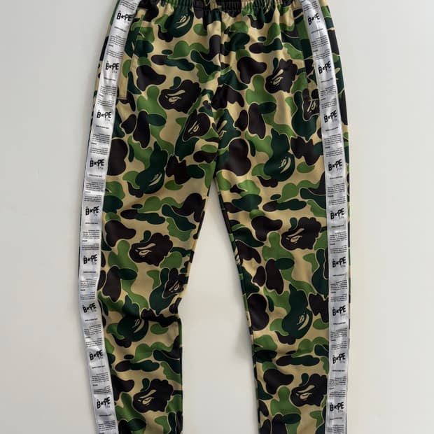 Bape 베이프 ABC 카모 릴렉스드 핏 트랙 팬츠