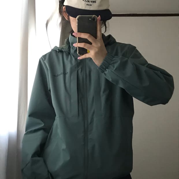 콜롬비아 민트그린 바람막이